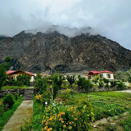 Orgventure Resorts Скарду Экстерьер фото